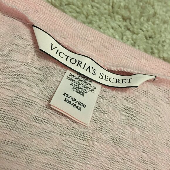 Victoria's Secret Baby Pink Word Art Long Sleeve Knit Tee - Picture 8 of 16